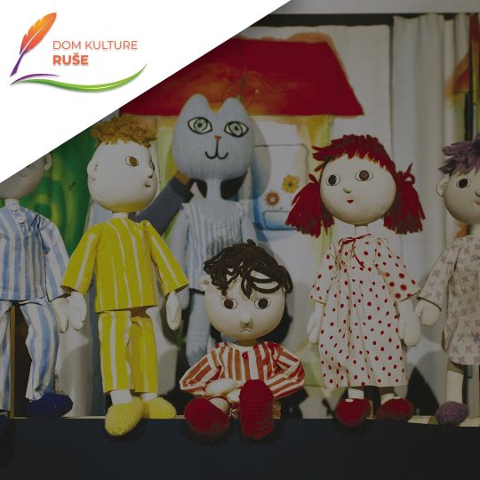 Lutkovna predstava Muca Copatarica